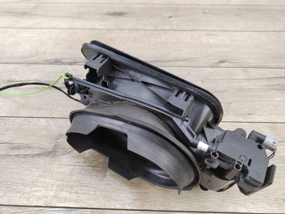 Лючок топливного бака, 1800 рублей, Москва