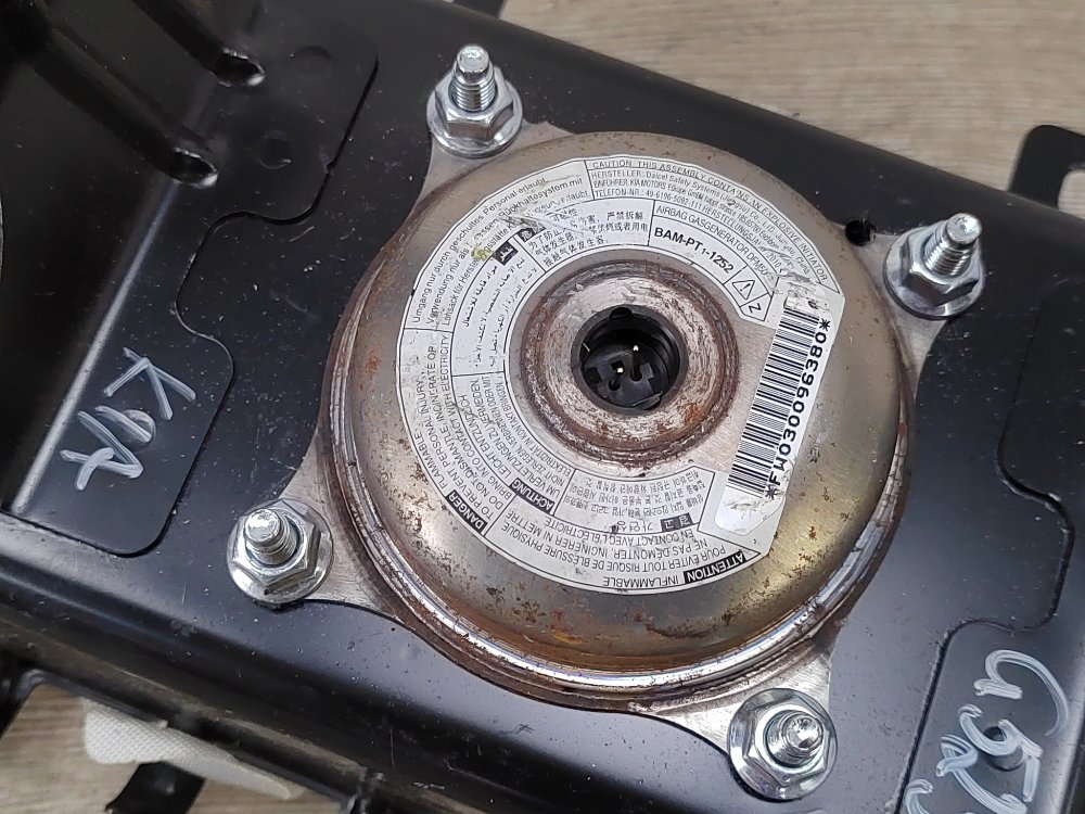 Подушка безопасности в торпедо, 6000 рублей, Москва