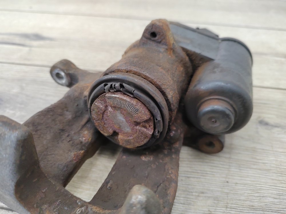 Суппорт тормозной, 2800 рублей, Москва