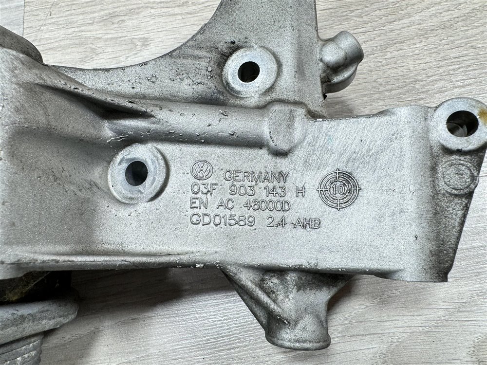 Корпус масляного фильтра, 1000 рублей, Севастополь