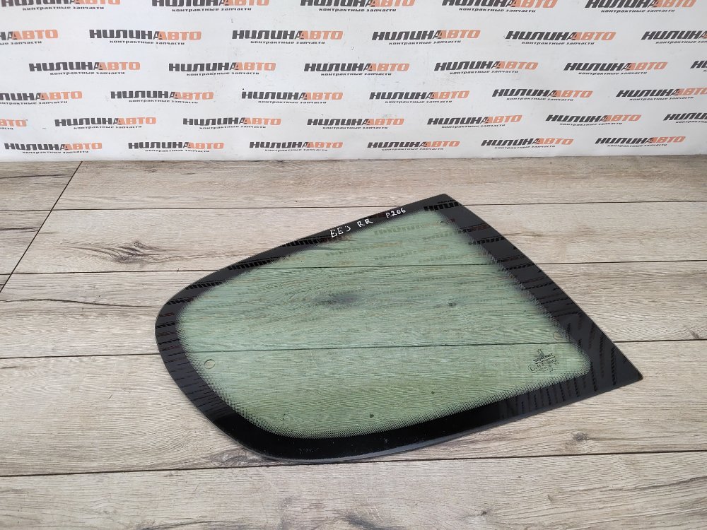 Стекло глухое кузова, 1000 рублей, Москва