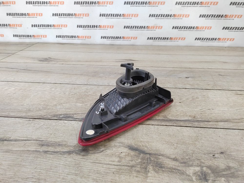 Фонарь в крышку багажника, 1500 рублей, Москва