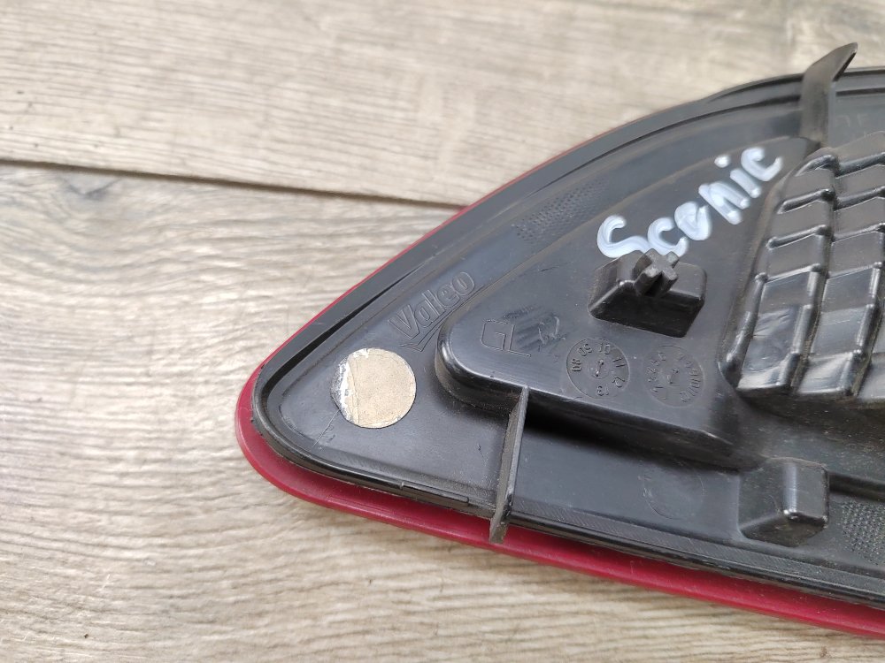 Фонарь в крышку багажника, 1500 рублей, Москва