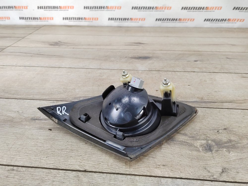 Фонарь в крышку багажника, 500 рублей, Москва