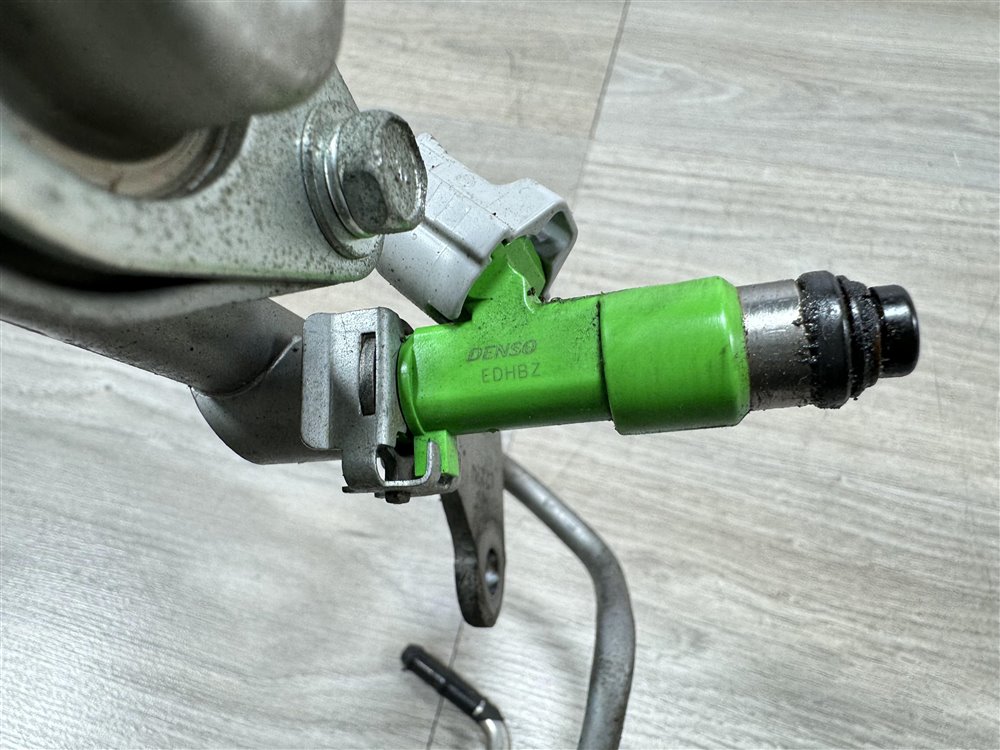 Рампа топливная, 2000 рублей, Севастополь