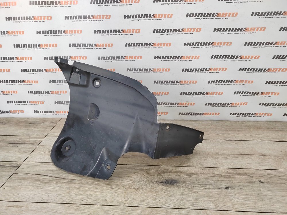 Подкрылок, 1500 рублей, Москва