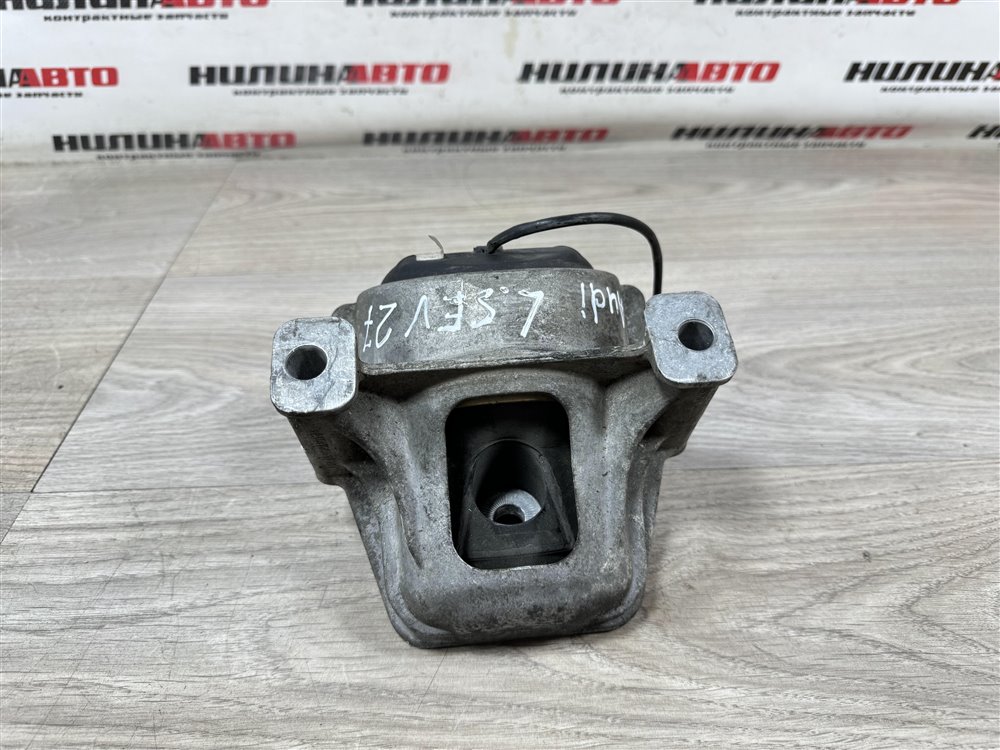 Подушка двигателя, 6000 рублей, Севастополь