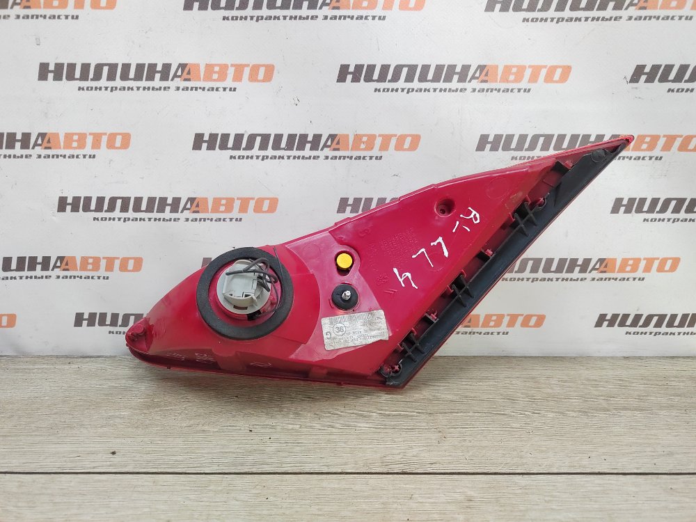 Фонарь в крышку багажника, 4000 рублей, Москва