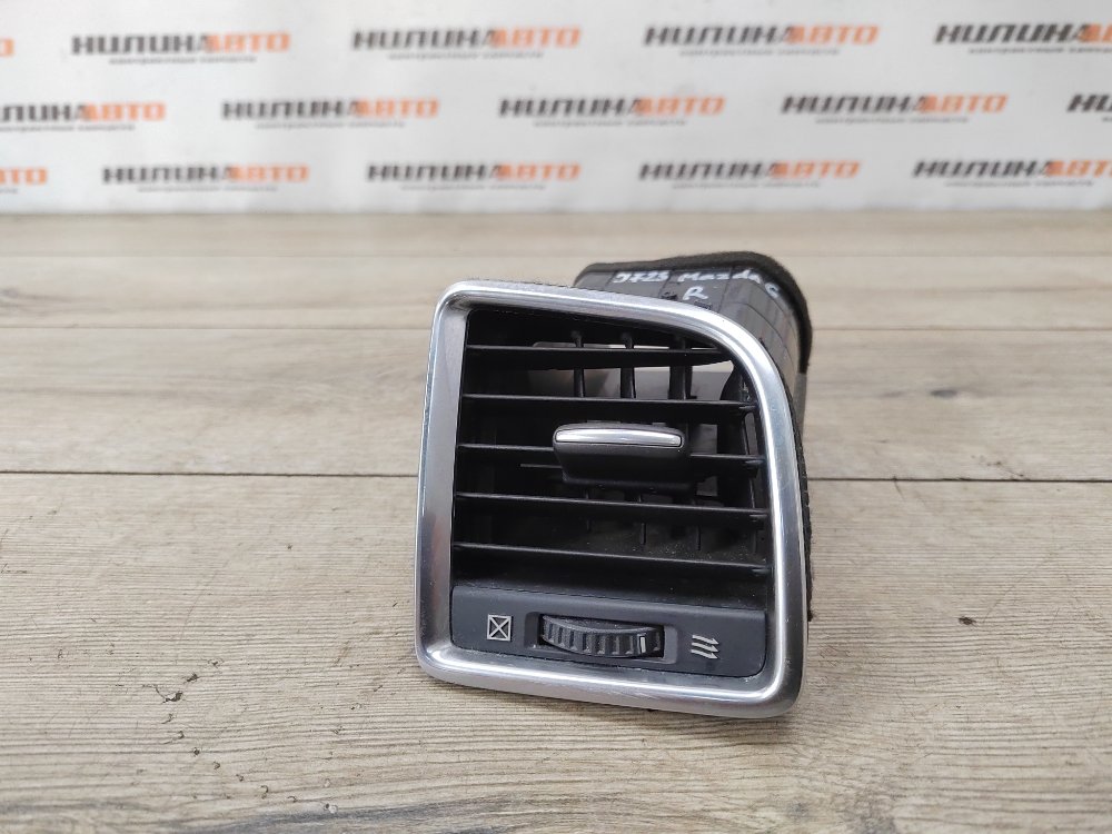 Дефлектор в торпедо, 1000 рублей, Москва