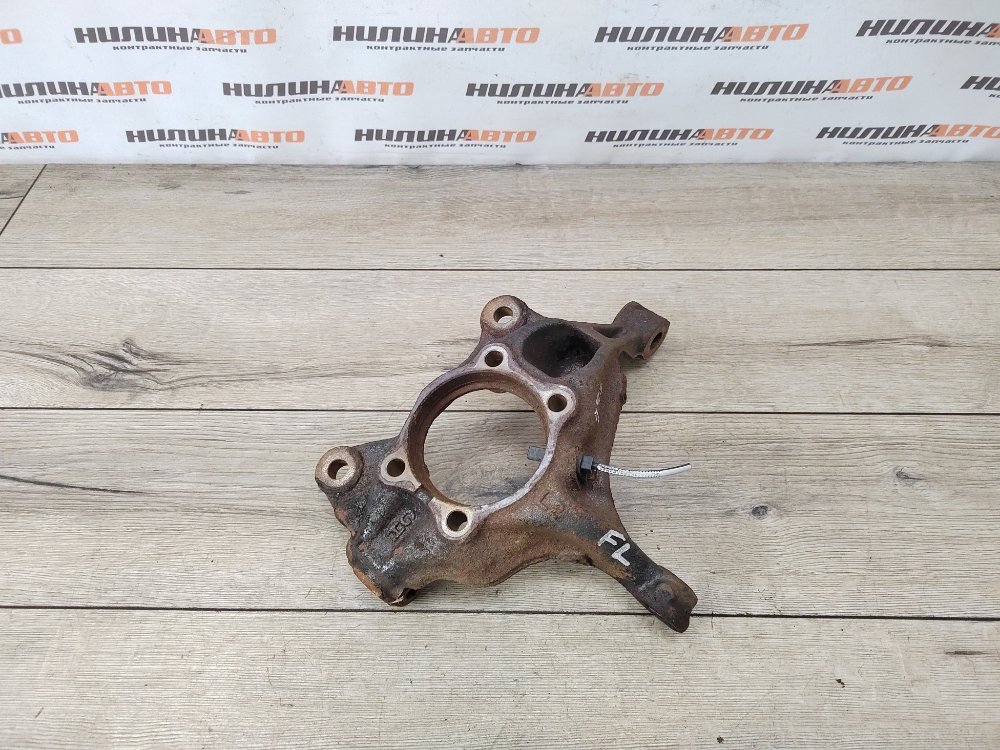 Кулак поворотный, 2000 рублей, Москва