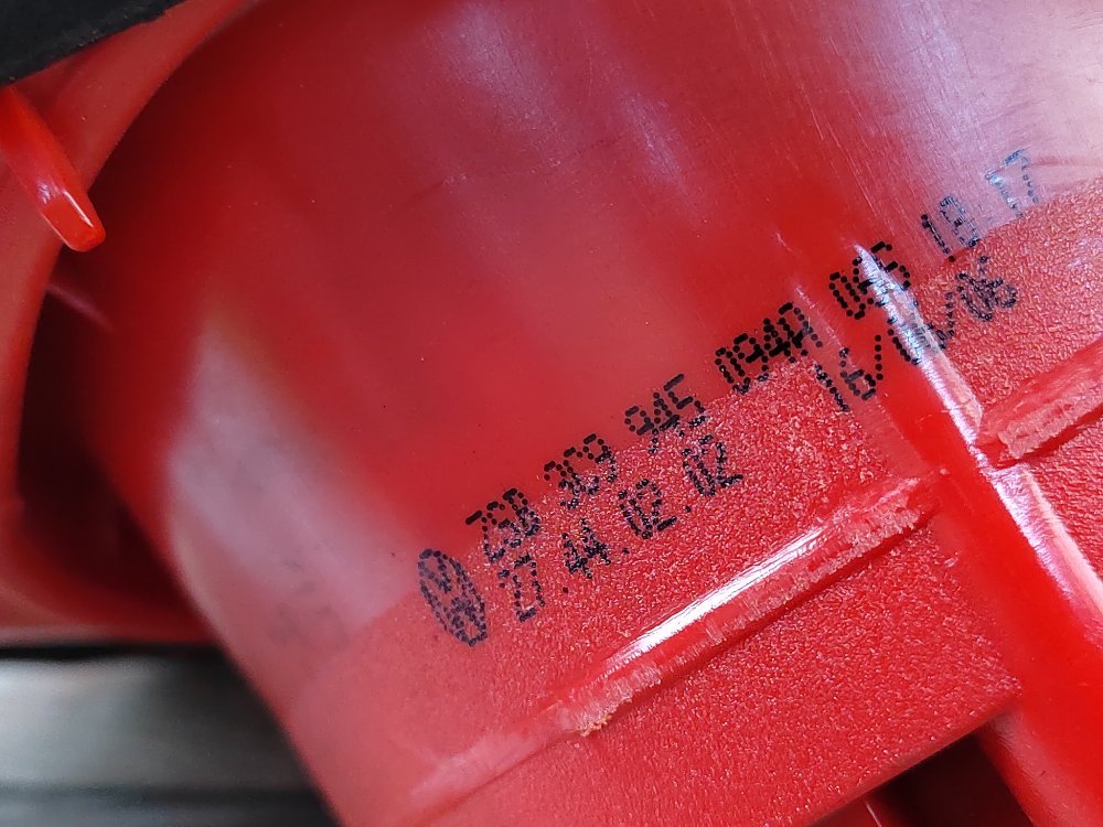 Фонарь в крышку багажника, 500 рублей, Москва