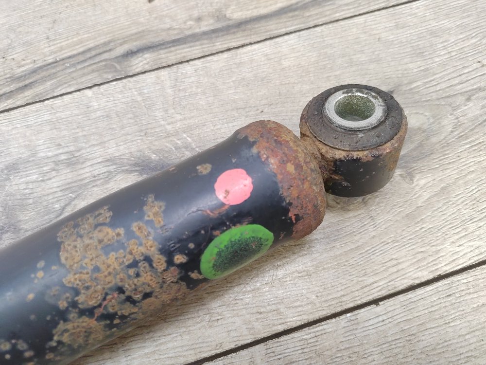 Амортизатор, 900 рублей, Москва