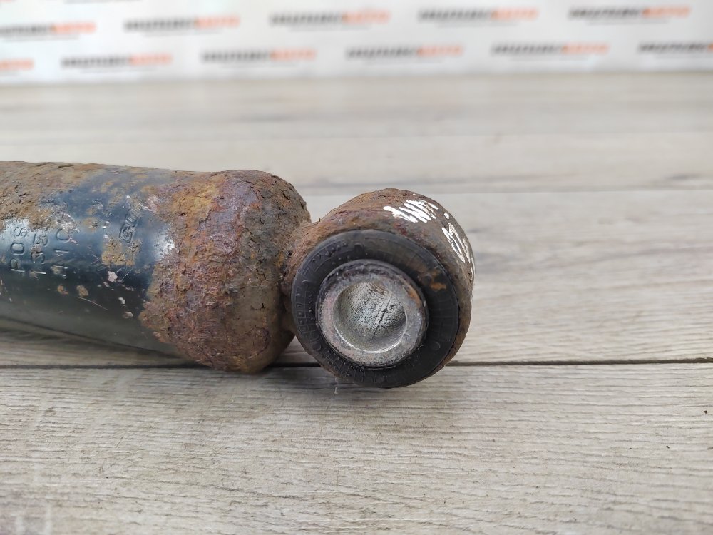 Амортизатор, 900 рублей, Москва