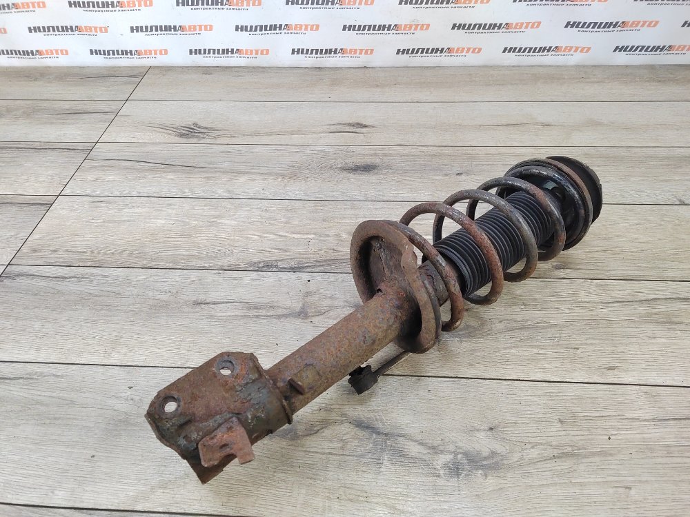 Амортизатор, 2000 рублей, Москва