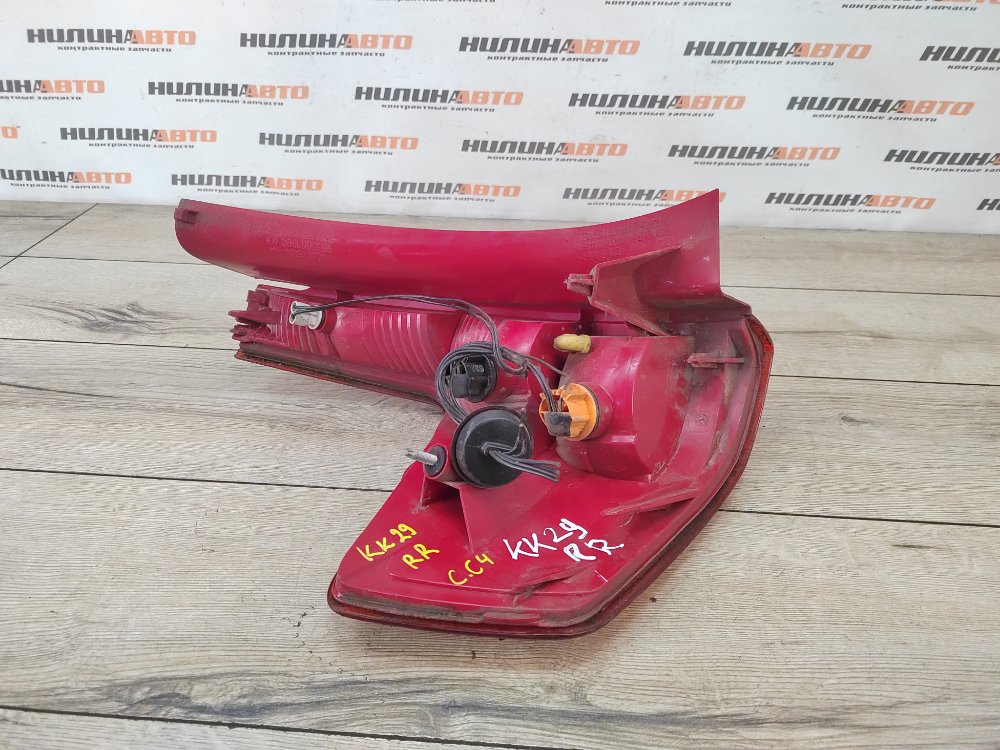 Фонарь в крыло, 2200 рублей, Москва