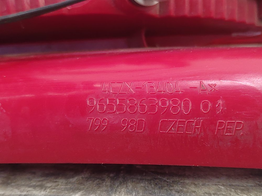 Фонарь в крыло, 2200 рублей, Москва