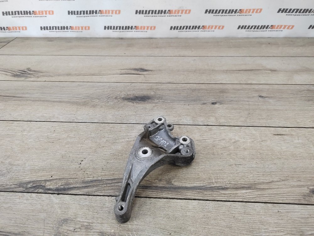 Кронштейн компрессора кондиционера, 500 рублей, Москва