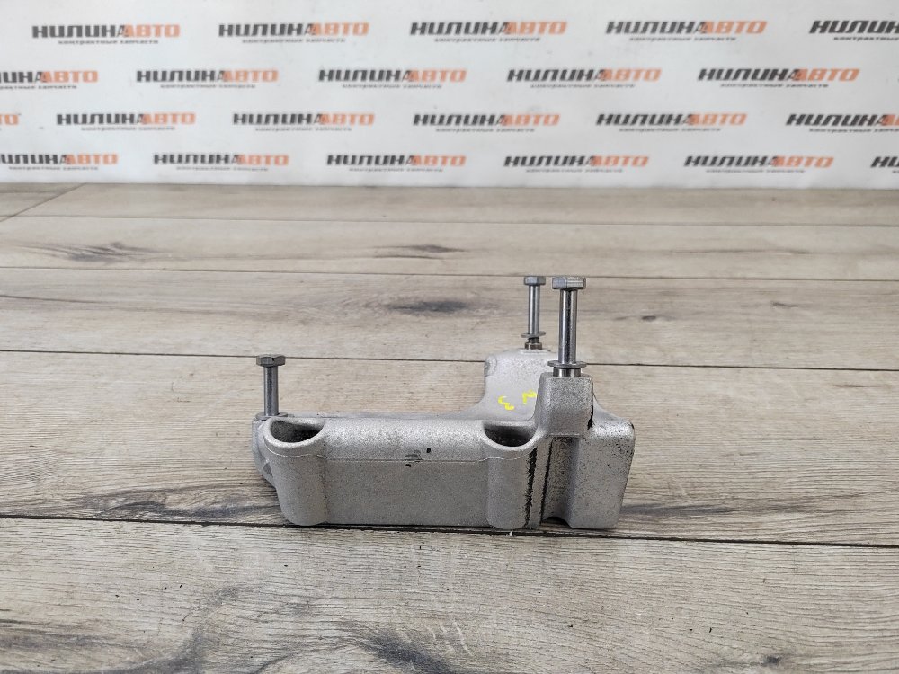 Кронштейн компрессора кондиционера, 500 рублей, Москва