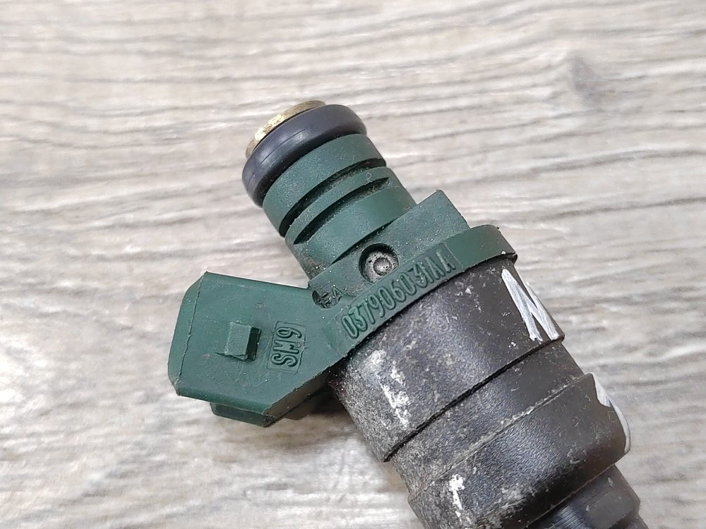 Форсунка бензин, 500 рублей, Москва