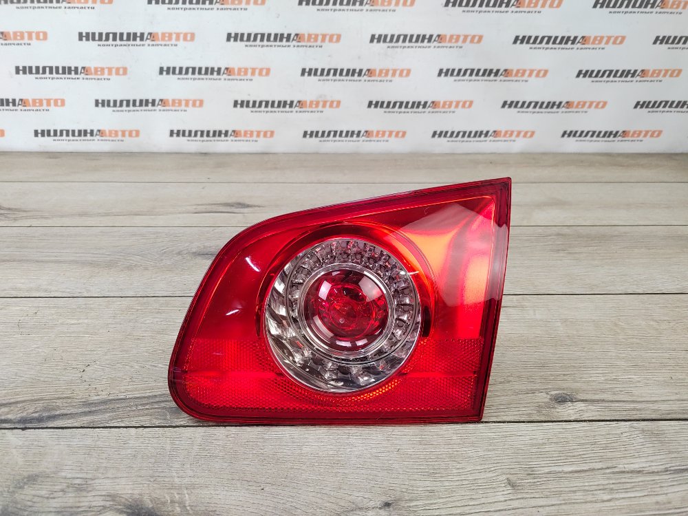 Фонарь в крышку багажника, 500 рублей, Москва