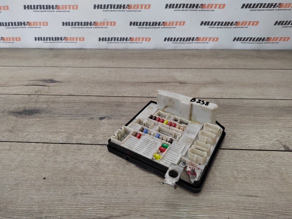 Блок предохранителей под капот, 3000 рублей, Москва