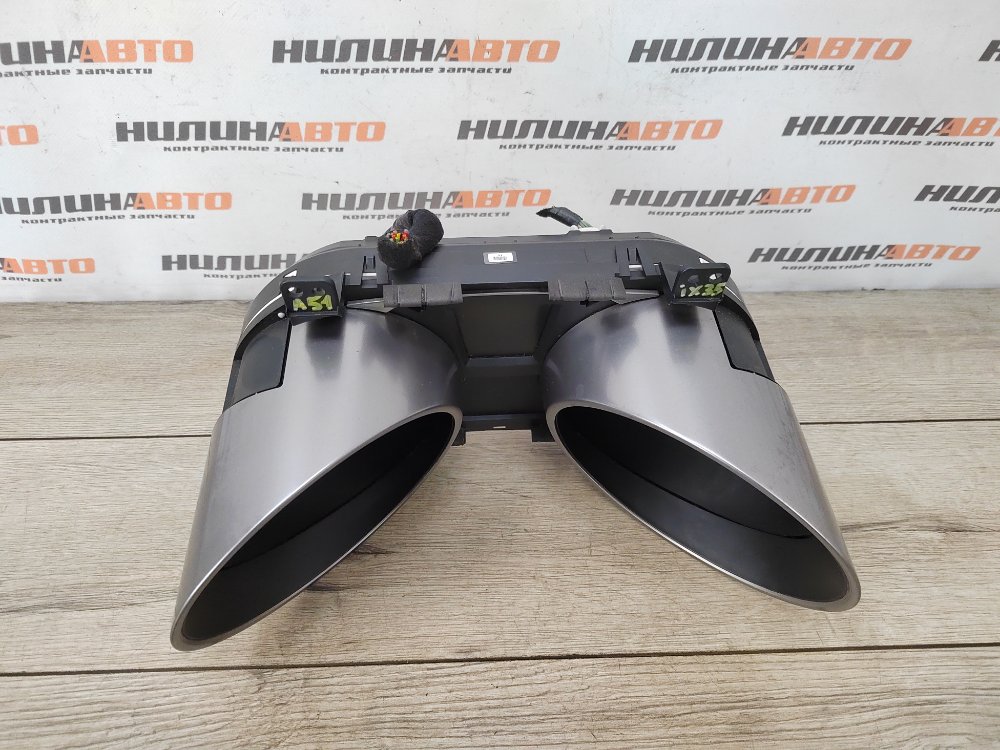 Панель приборов, 1000 рублей, Москва