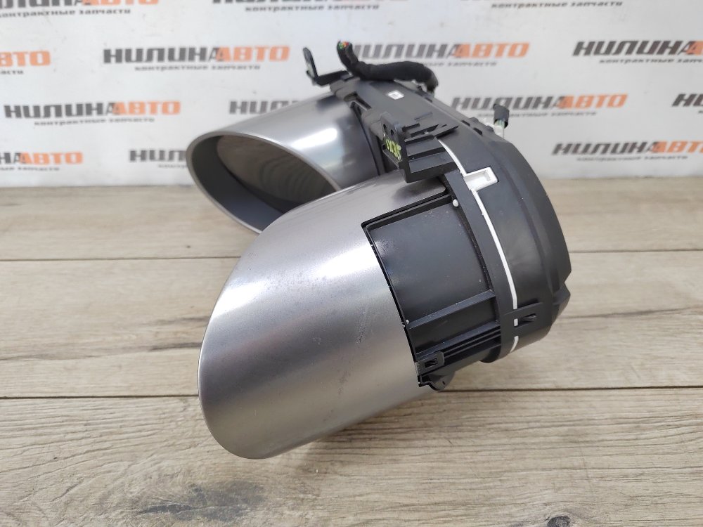 Панель приборов, 1000 рублей, Москва