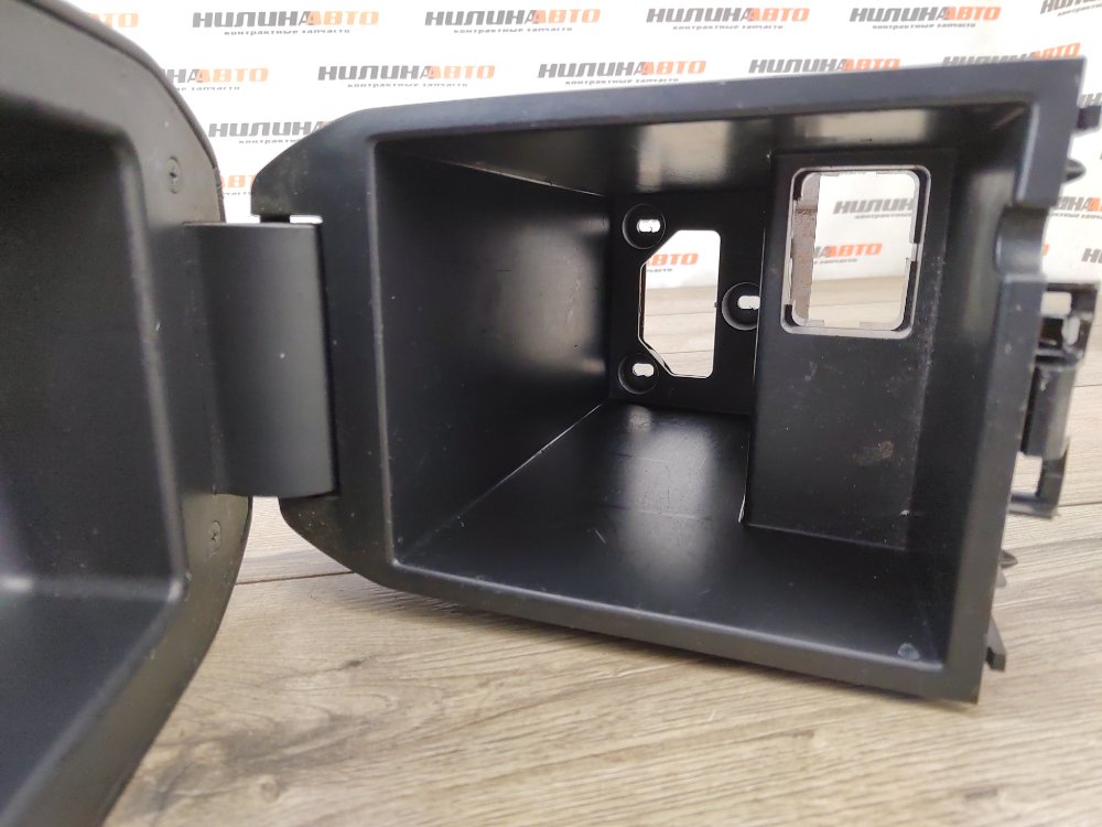 Подлокотник, 3000 рублей, Москва