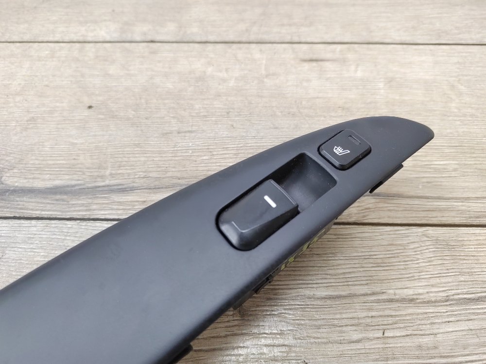 Кнопка стеклоподъемника, 1500 рублей, Москва