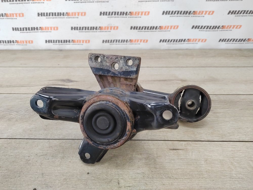 Подушка двигателя, 2000 рублей, Москва