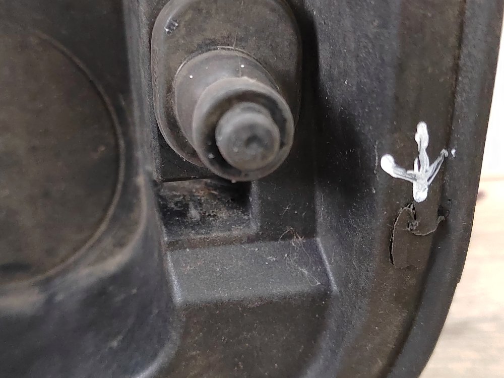 Лючок топливного бака, 1800 рублей, Москва