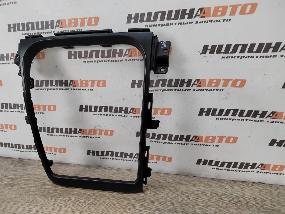 Накладка в салоне, 500 рублей, Москва