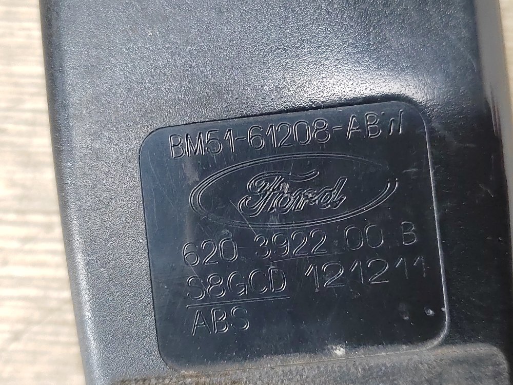 Замок ремня безопасности, 500 рублей, Москва