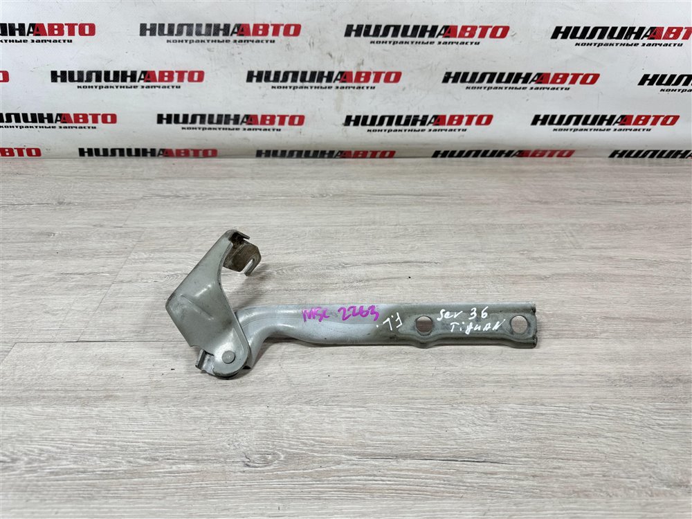 Петля капота, 2000 рублей, Севастополь