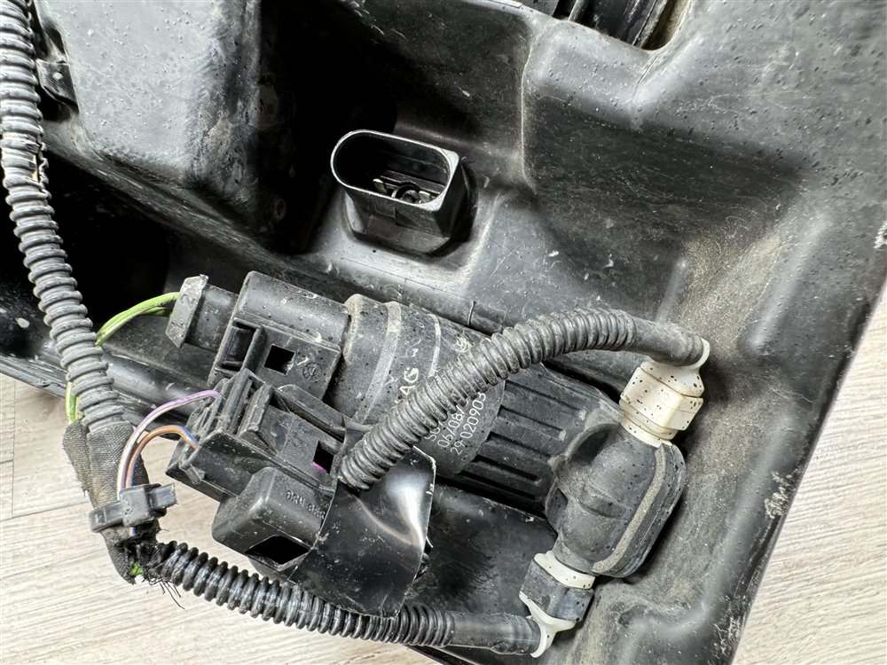 Бачок омывателя, 5000 рублей, Севастополь