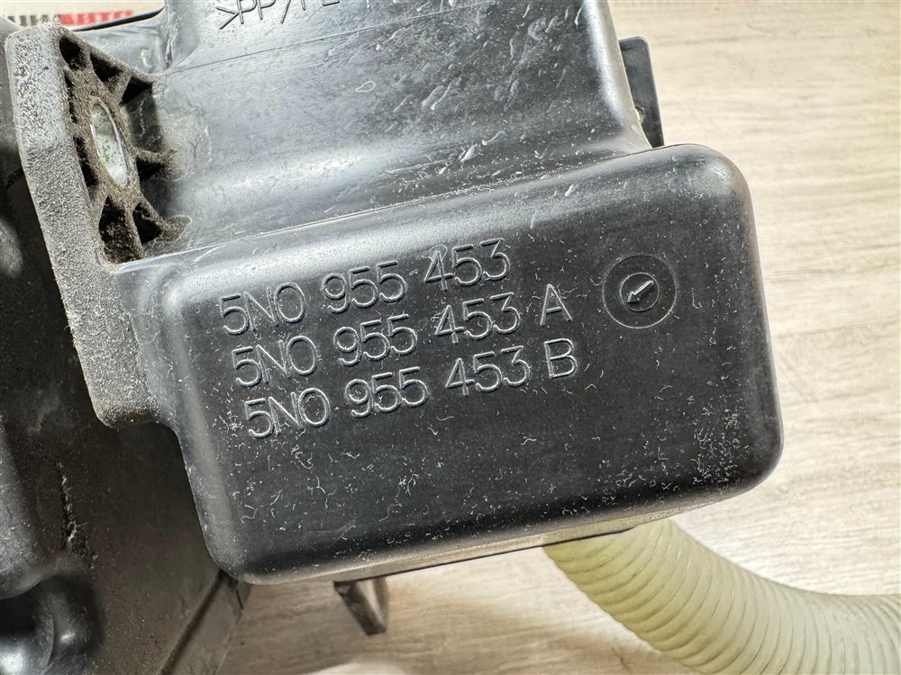 Бачок омывателя, 5000 рублей, Севастополь