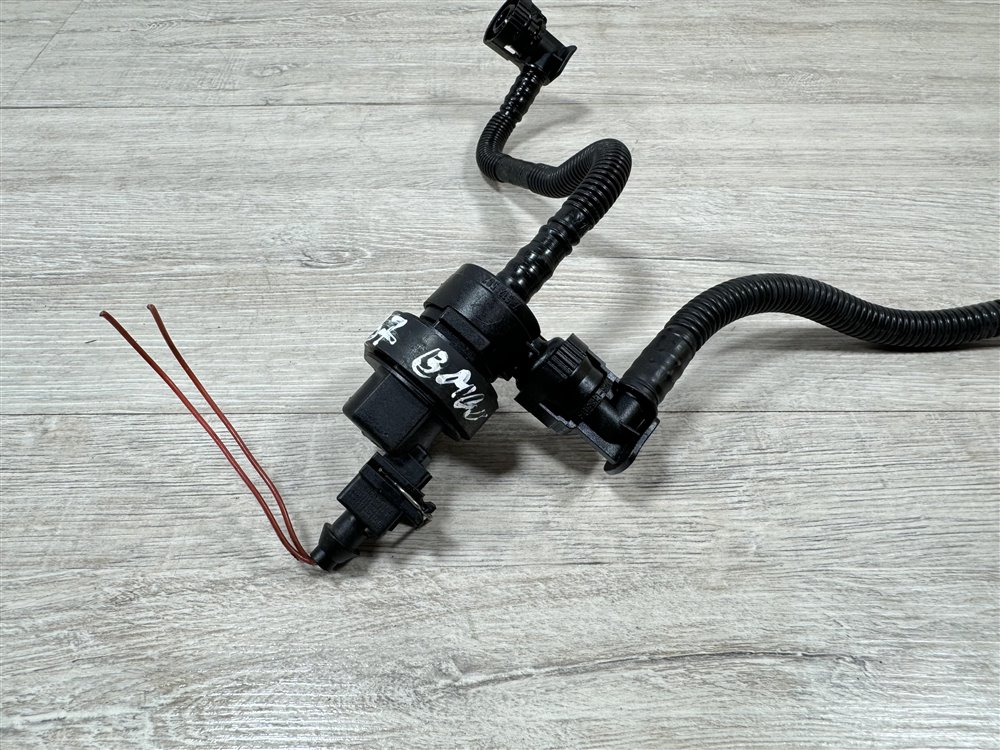 Клапан вентиляции топливного бака, 500 рублей, Севастополь