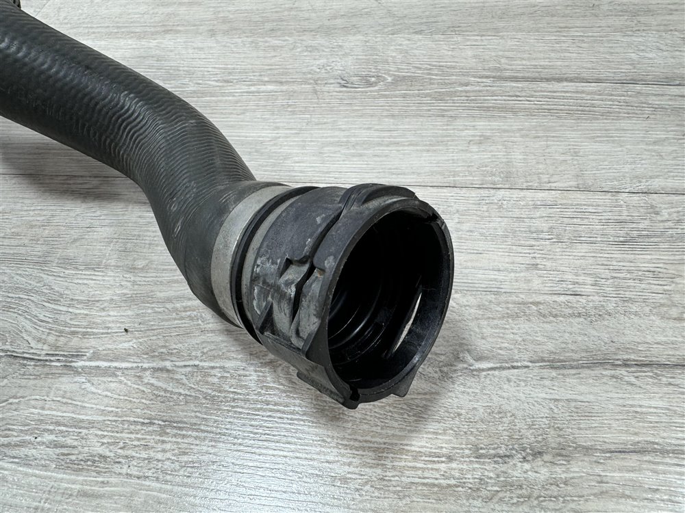 Патрубок системы охлаждения, 1000 рублей, Севастополь