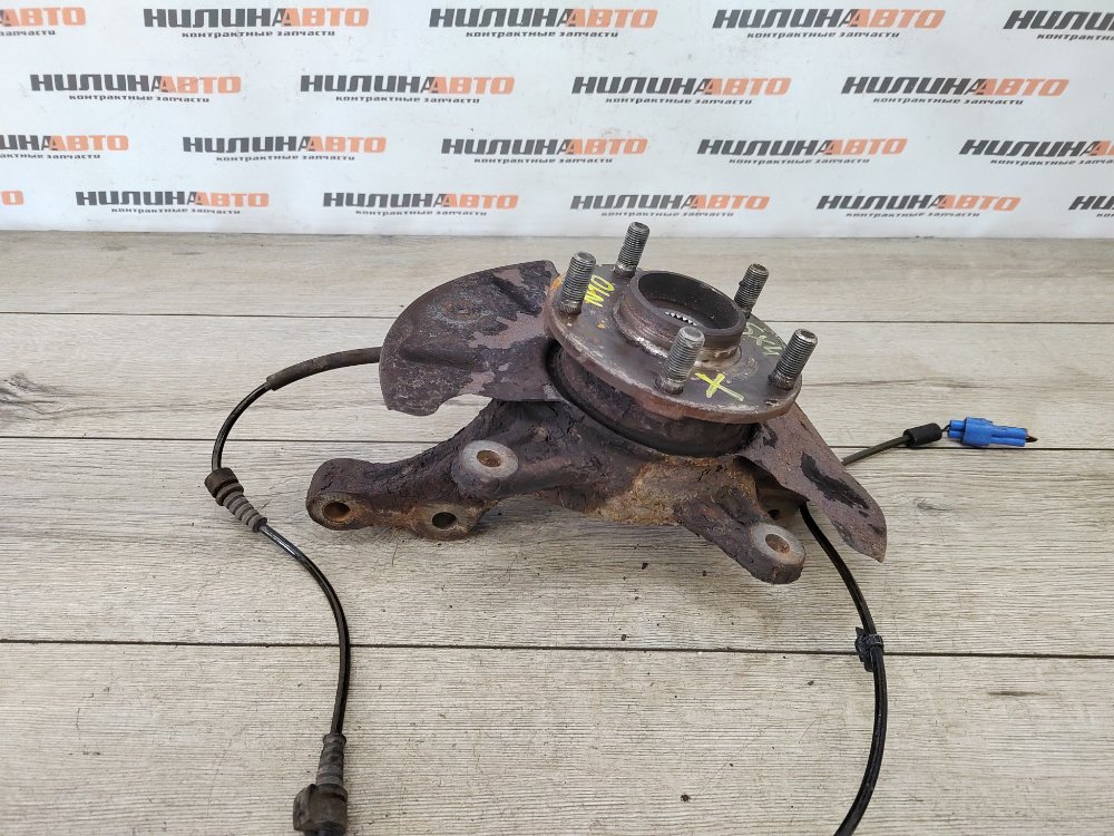 Кулак поворотный, 2000 рублей, Москва