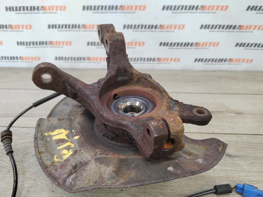 Кулак поворотный, 2000 рублей, Москва