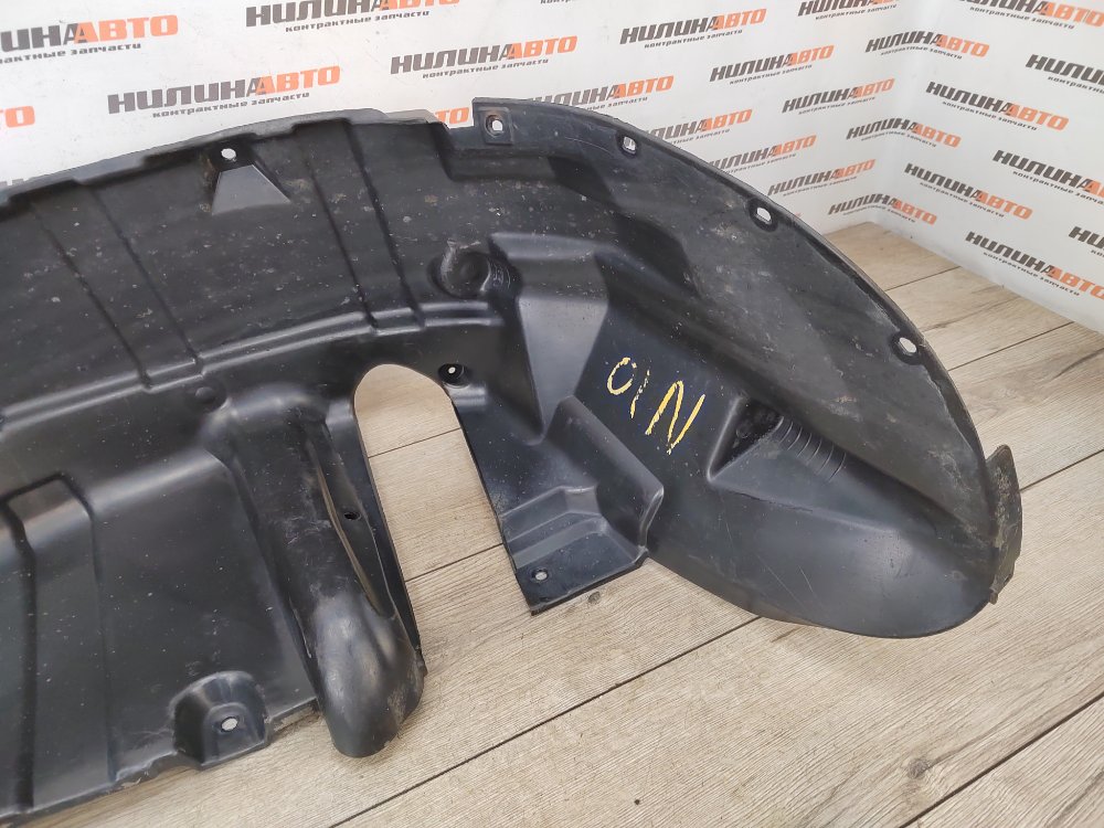 Подкрылок, 800 рублей, Москва