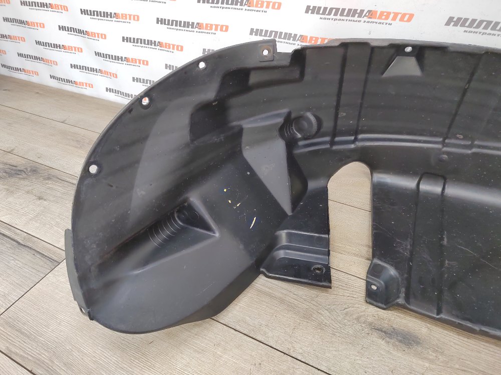 Подкрылок, 800 рублей, Москва