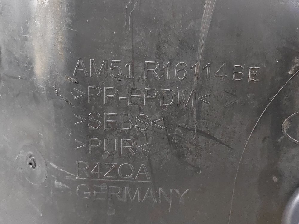 Подкрылок, 1700 рублей, Москва