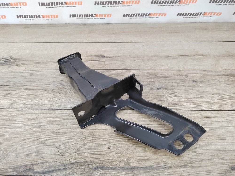 Кронштейн усилителя бампера, 2000 рублей, Москва