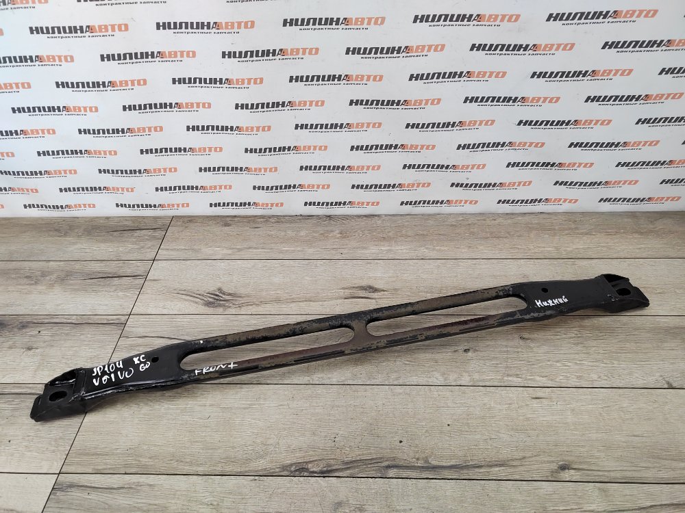 Усилитель бампера, 3200 рублей, Москва