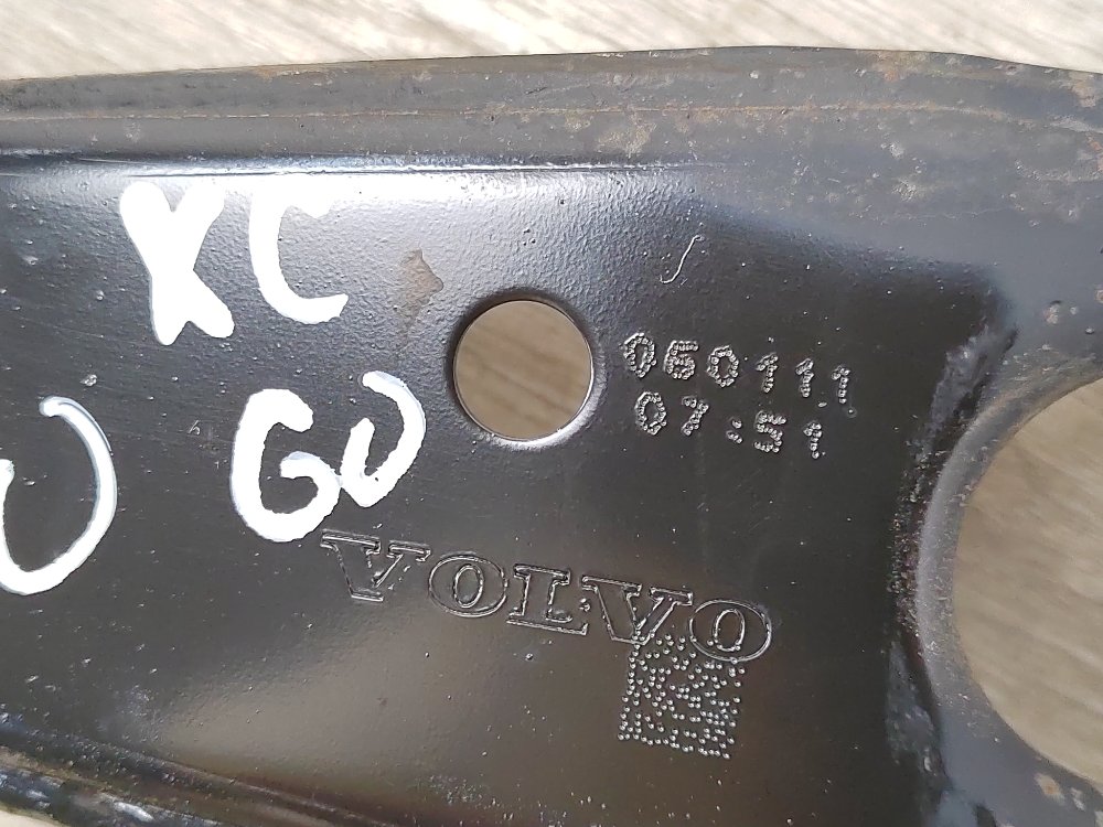 Усилитель бампера, 3200 рублей, Москва