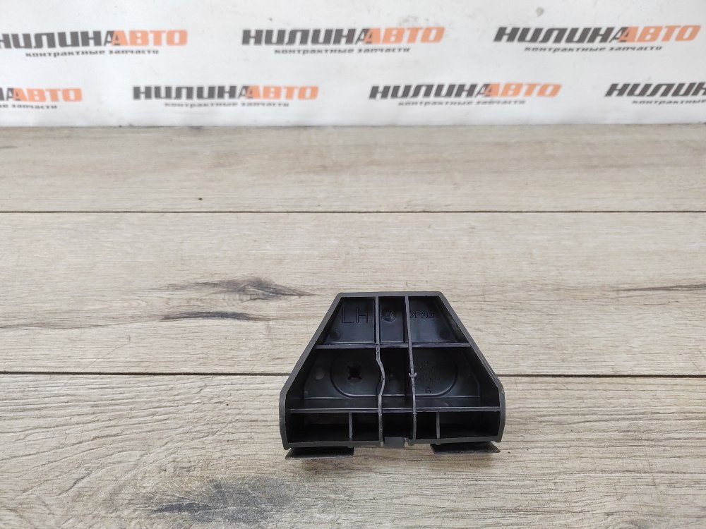 Кронштейн бампера, 300 рублей, Москва