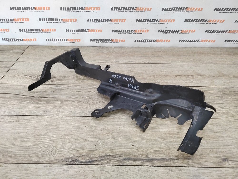 Дефлектор радиатора, 900 рублей, Москва