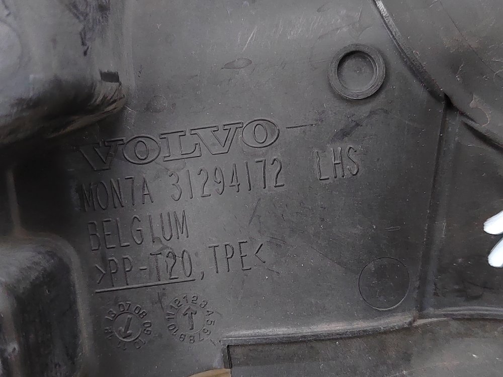 Дефлектор радиатора, 800 рублей, Москва