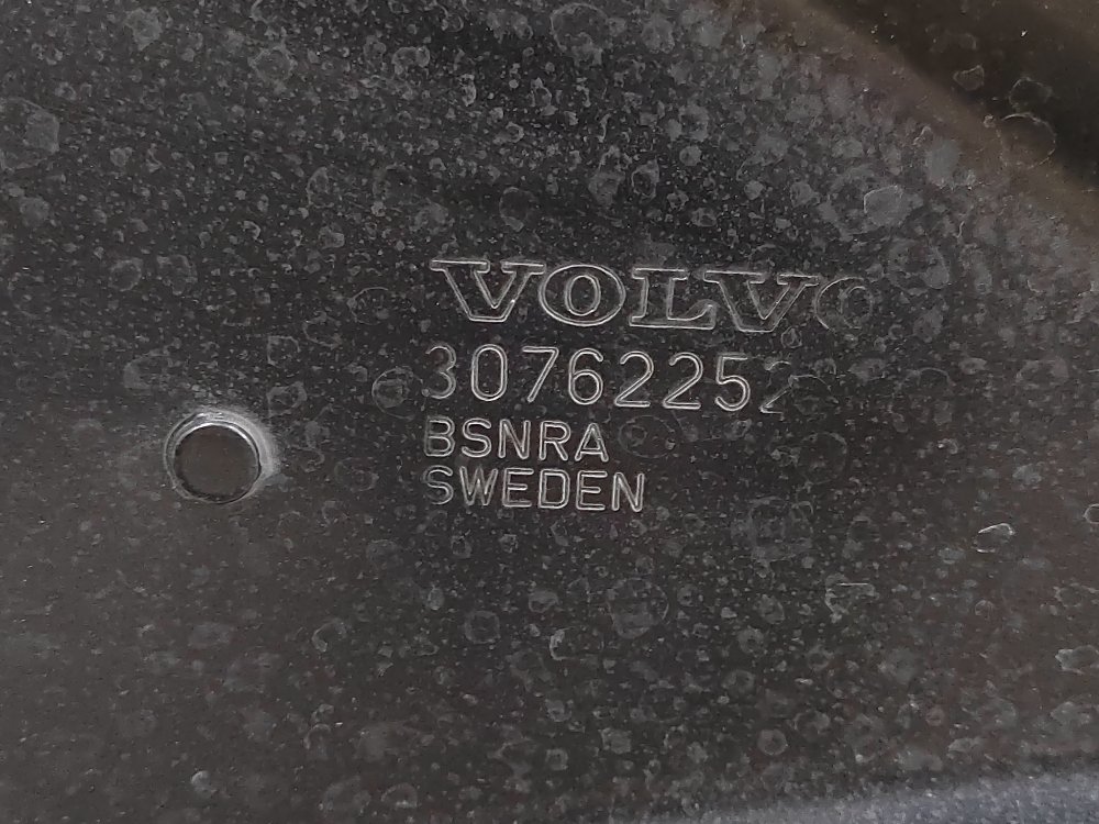 Капот, 44000 рублей, Москва